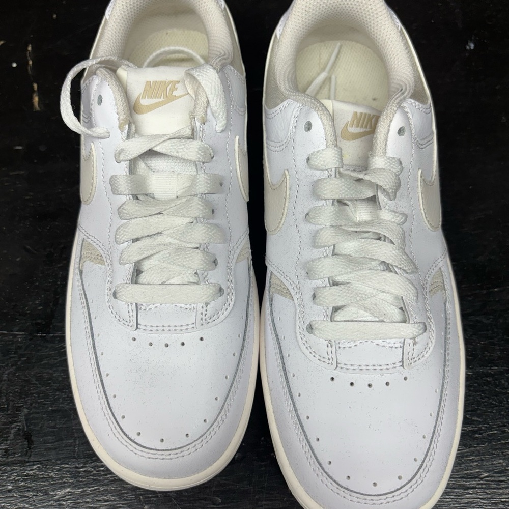 Nike Women's White and Tan Sneakers-New, No box
